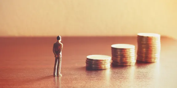 Why insurers turn to private markets in 2025?